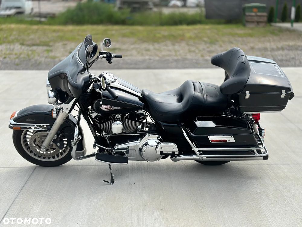 Harley-Davidson FLHT Electra Glide Standard - 4