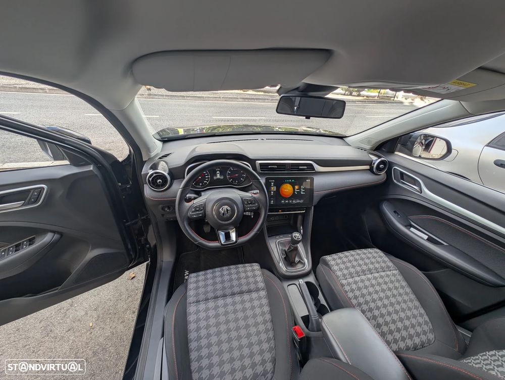 MG ZS ICE 1.5 VTI-tech Comfort - 16