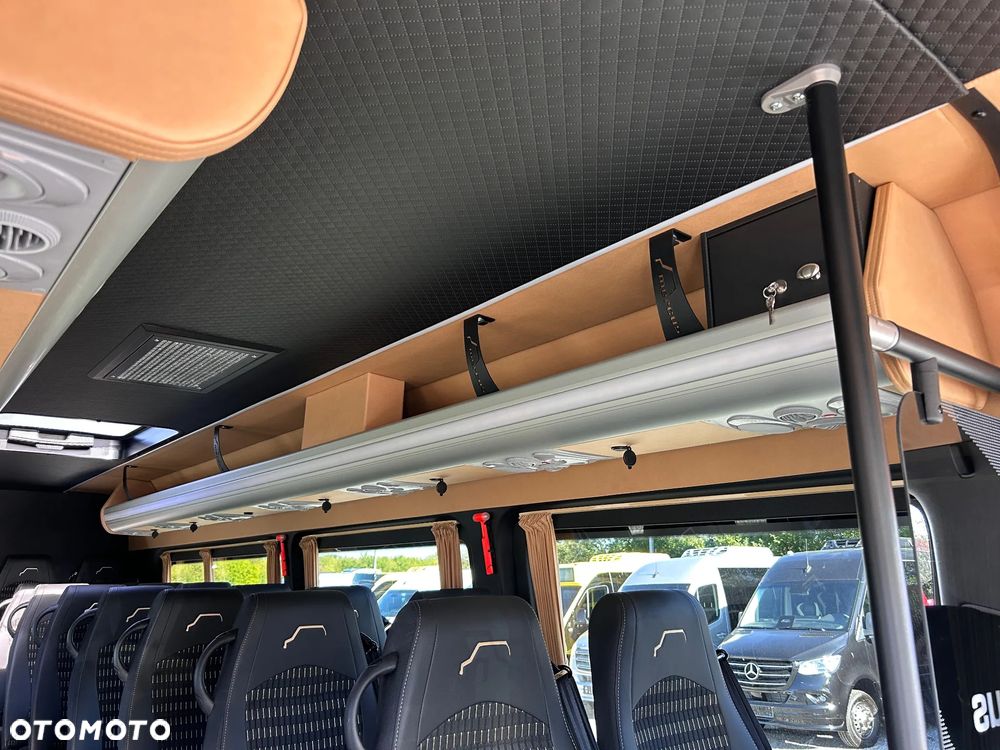 Mercedes-Benz Sprinter 519 - 14