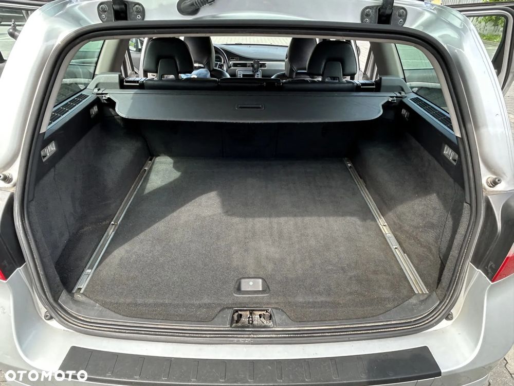 Volvo V70 1.6D DRIVe - 10