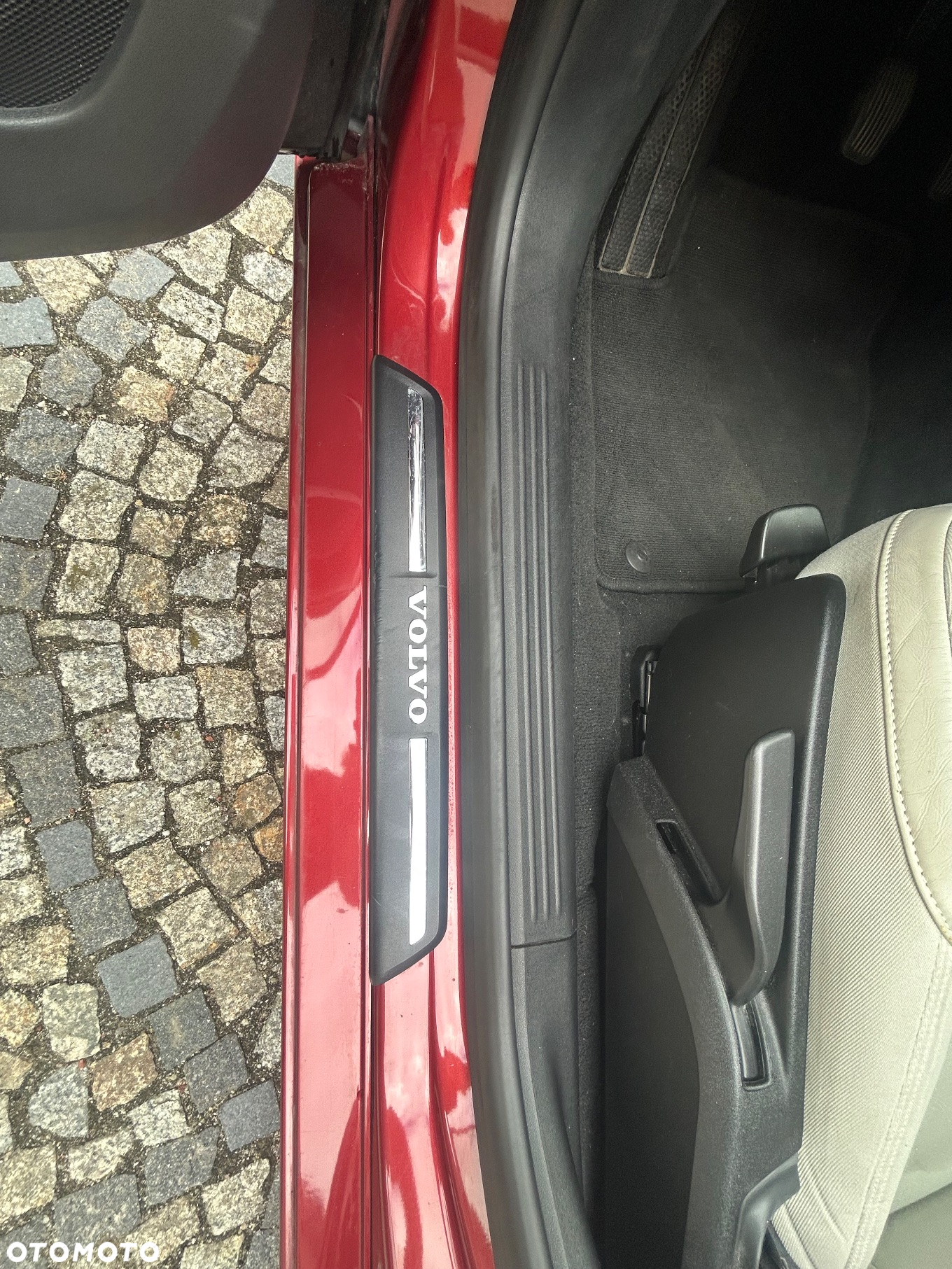Volvo V40 D3 Momentum - 8