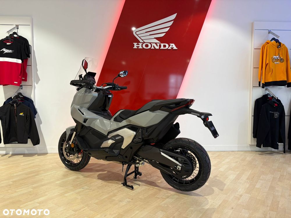 Honda Inny - 4