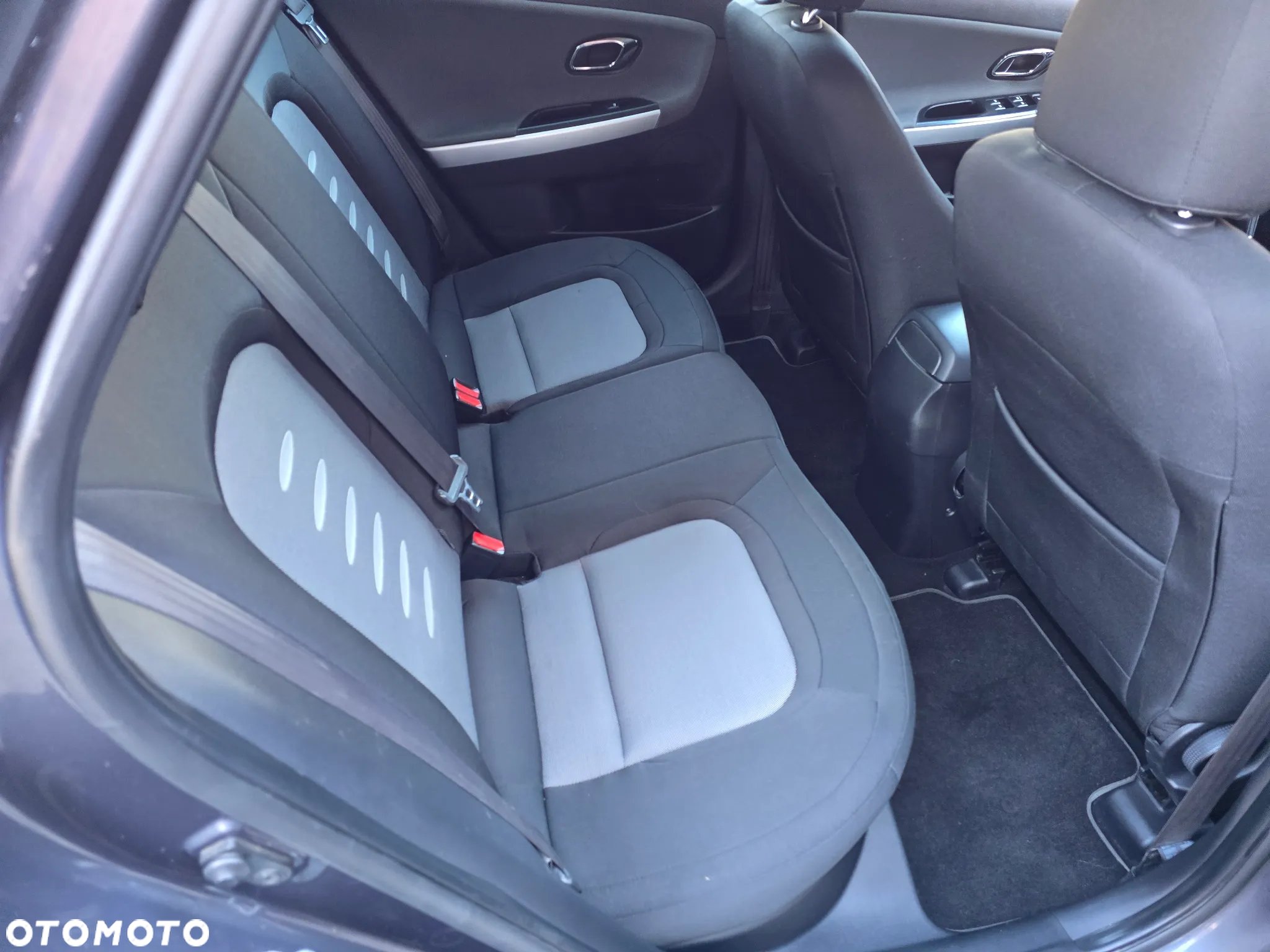 Kia Ceed 1.6 GDI Edition 7 - 20