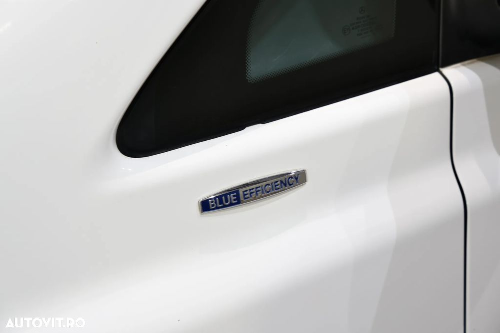 Mercedes-Benz Vito Kompakt CREW - 22