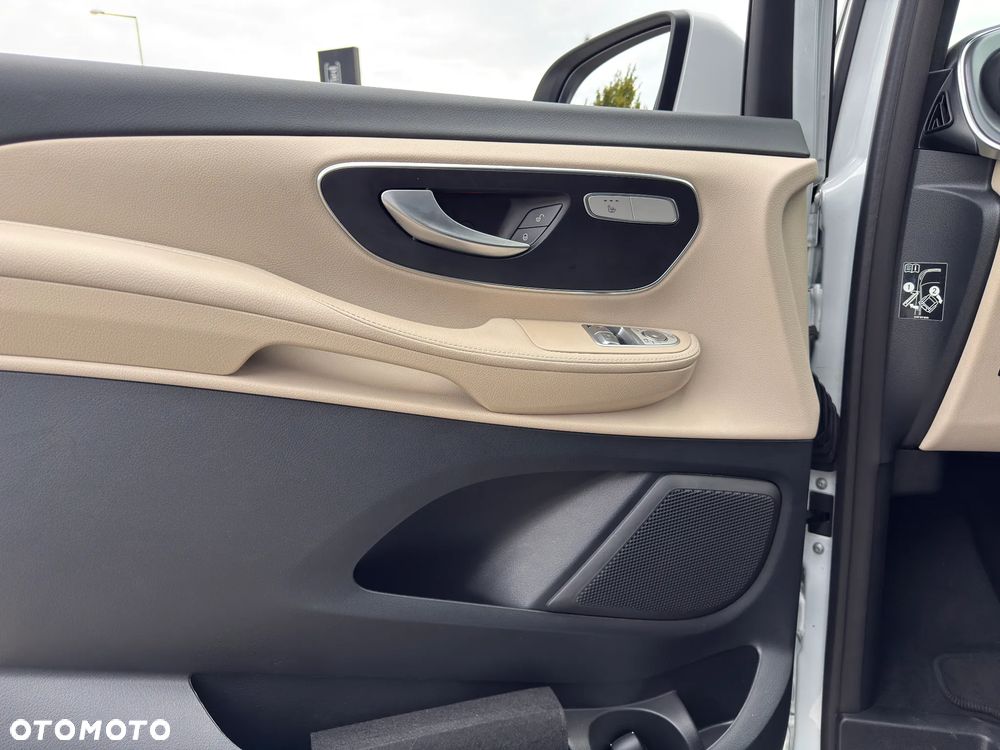 Mercedes-Benz V-CLASS MARCO POLO - 15