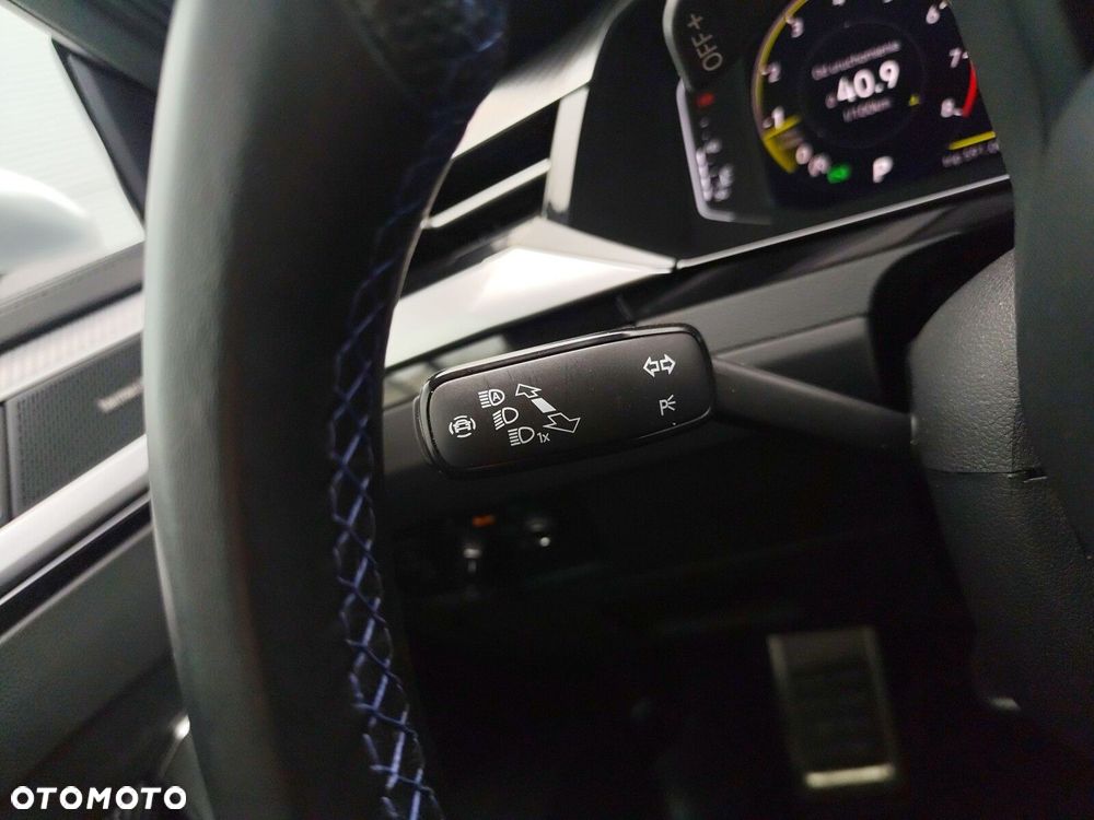 Volkswagen Arteon 2.0 TSI 4Motion R DSG - 34