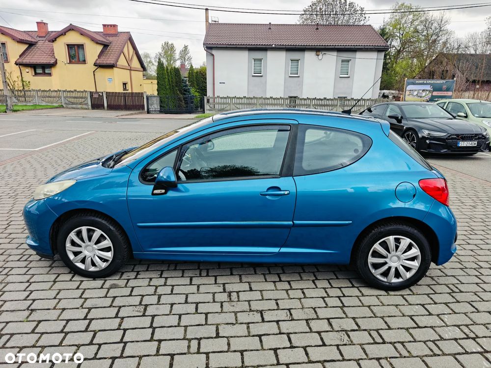 Peugeot 207 - 14