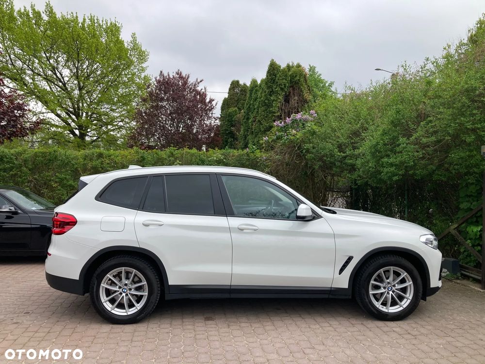 BMW X3 xDrive20d Advantage - 5