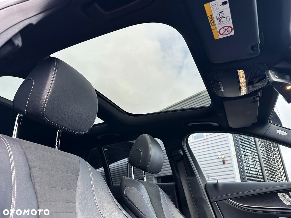 Mercedes-Benz Klasa E - 16