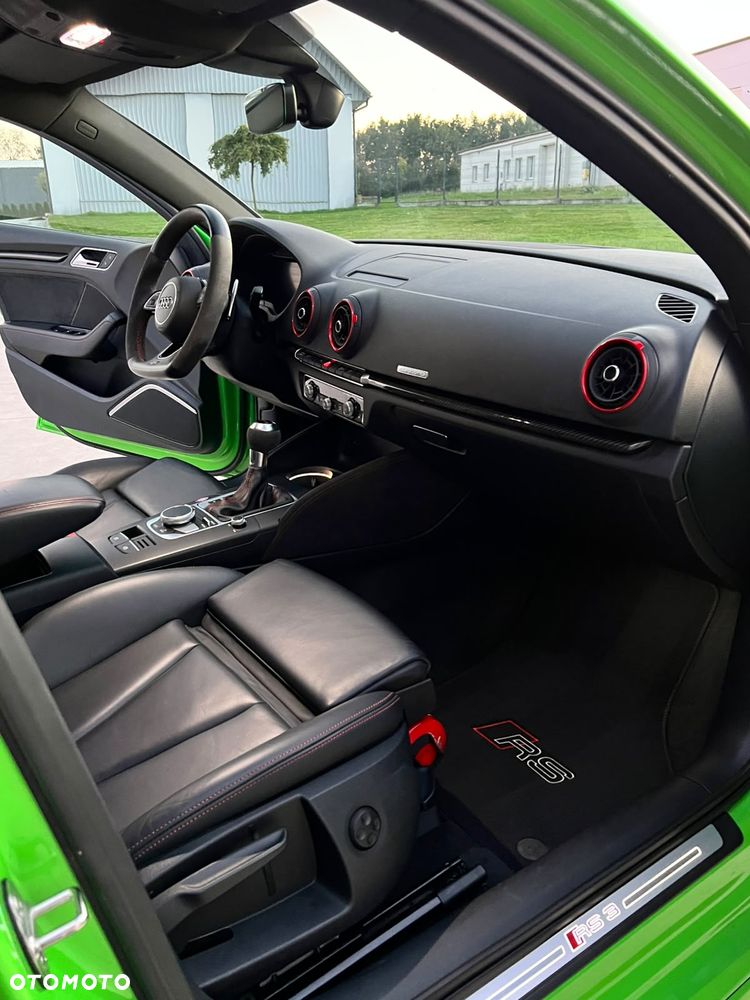 Audi RS3 Sportback 2.5 TFSI Quattro S tronic - 16