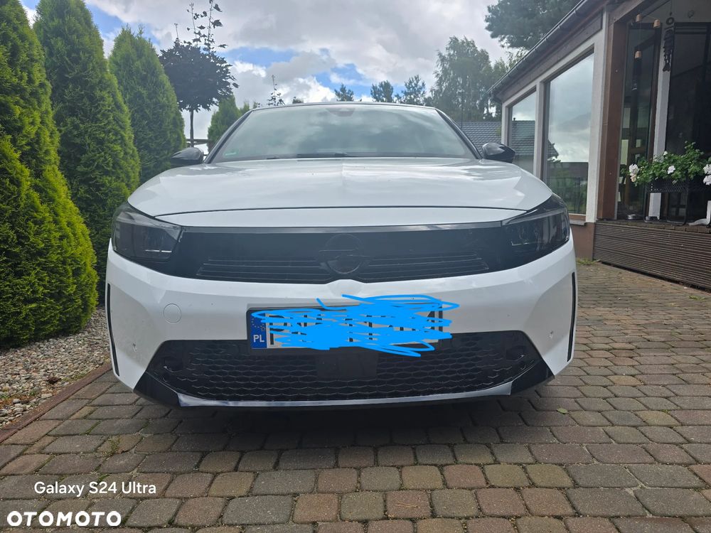 Opel Corsa 1.2 Direct Injection Turbo Hybrid 48 V YES - 2