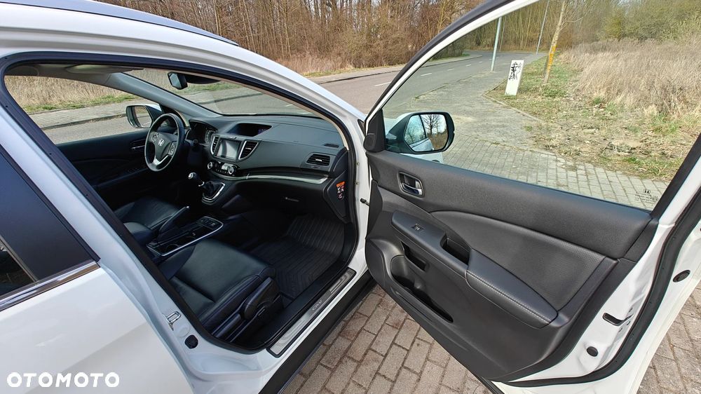 Honda CR-V 2.0 Executive (Honda Connect+) - 15