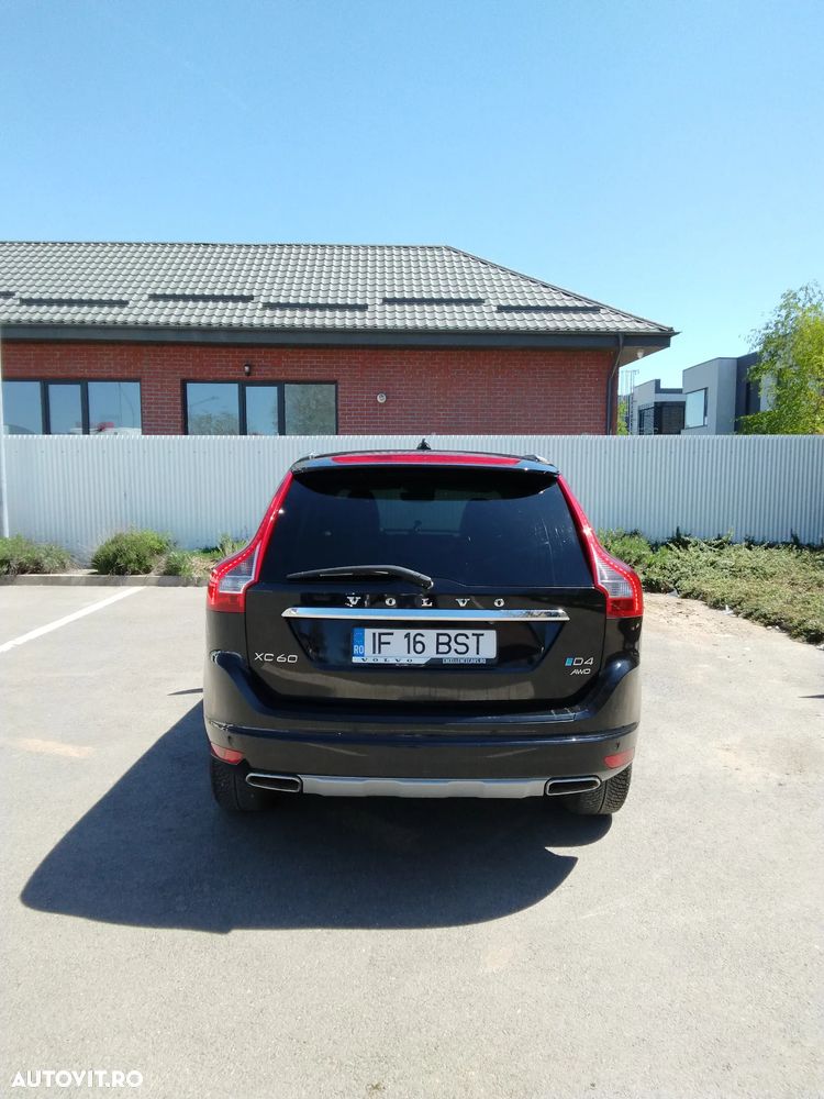 Volvo XC 60 D4AWD Kinetic - 4