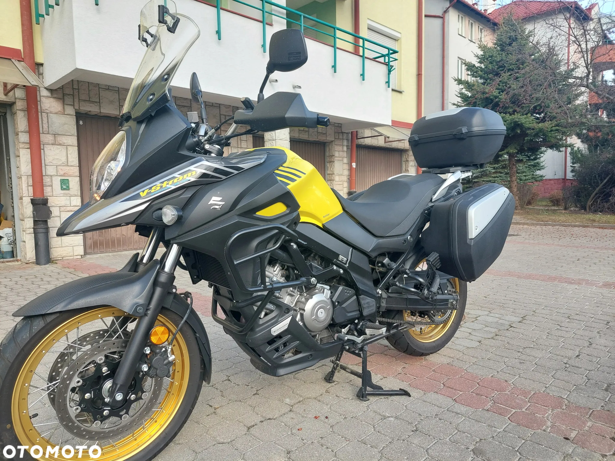 Suzuki V-STROM - 7