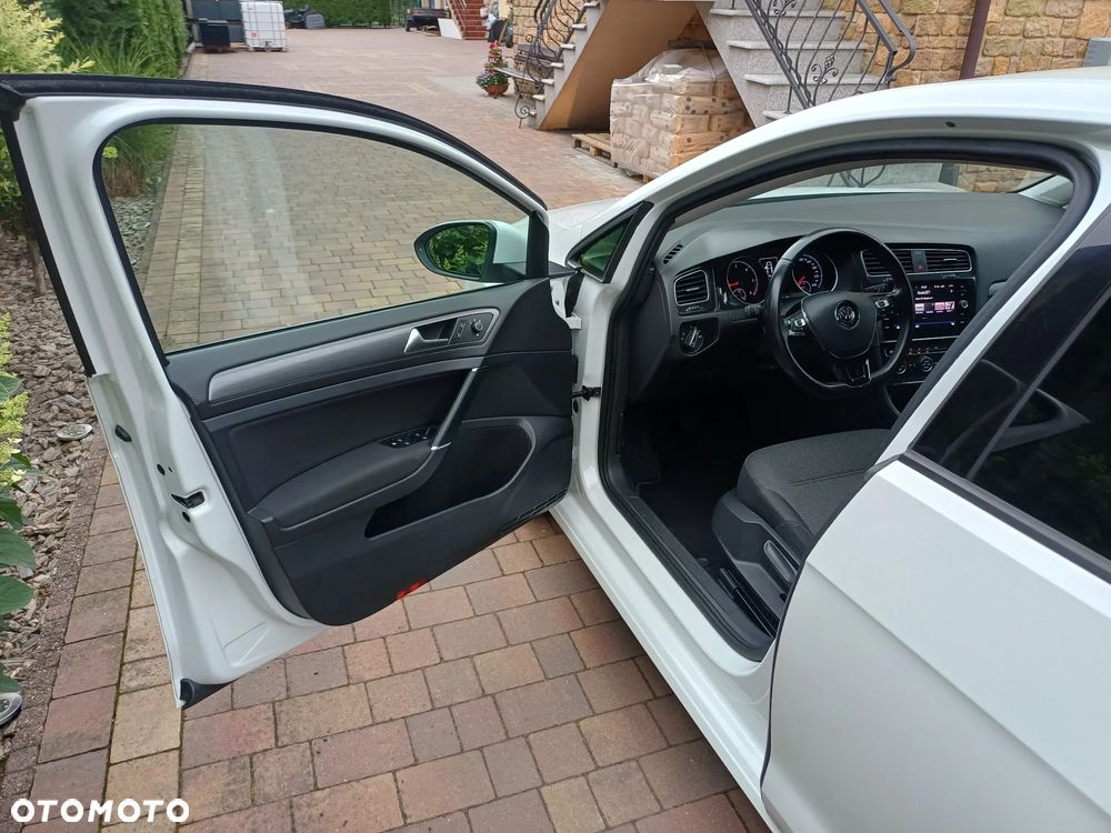 Volkswagen Golf VII 1.6 TDI BMT Comfortline - 7