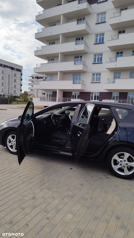 Toyota Auris 1.4 D-4D Active - 21