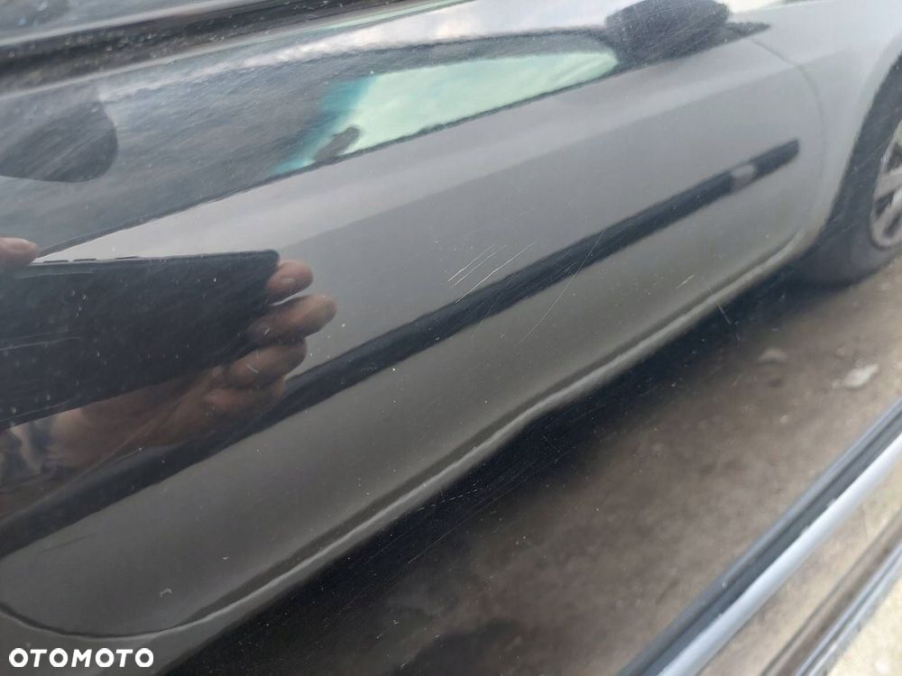 DRZWI KOMPLETNE PRAWY TYŁ BMW E46 KOMBI 668/3 - 7