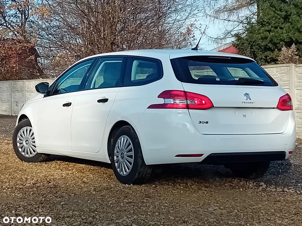 Peugeot 308 - 7