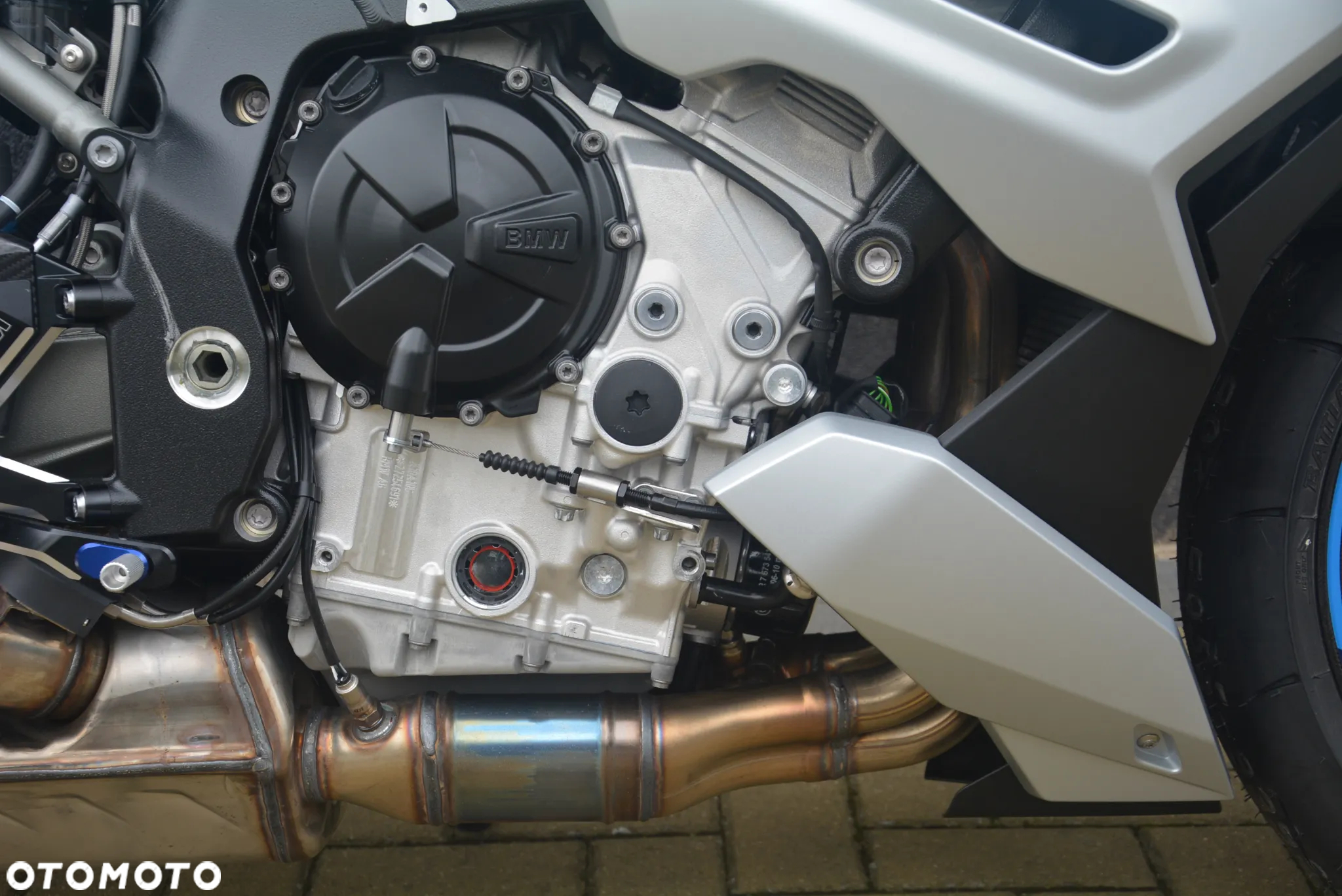 BMW S - 11