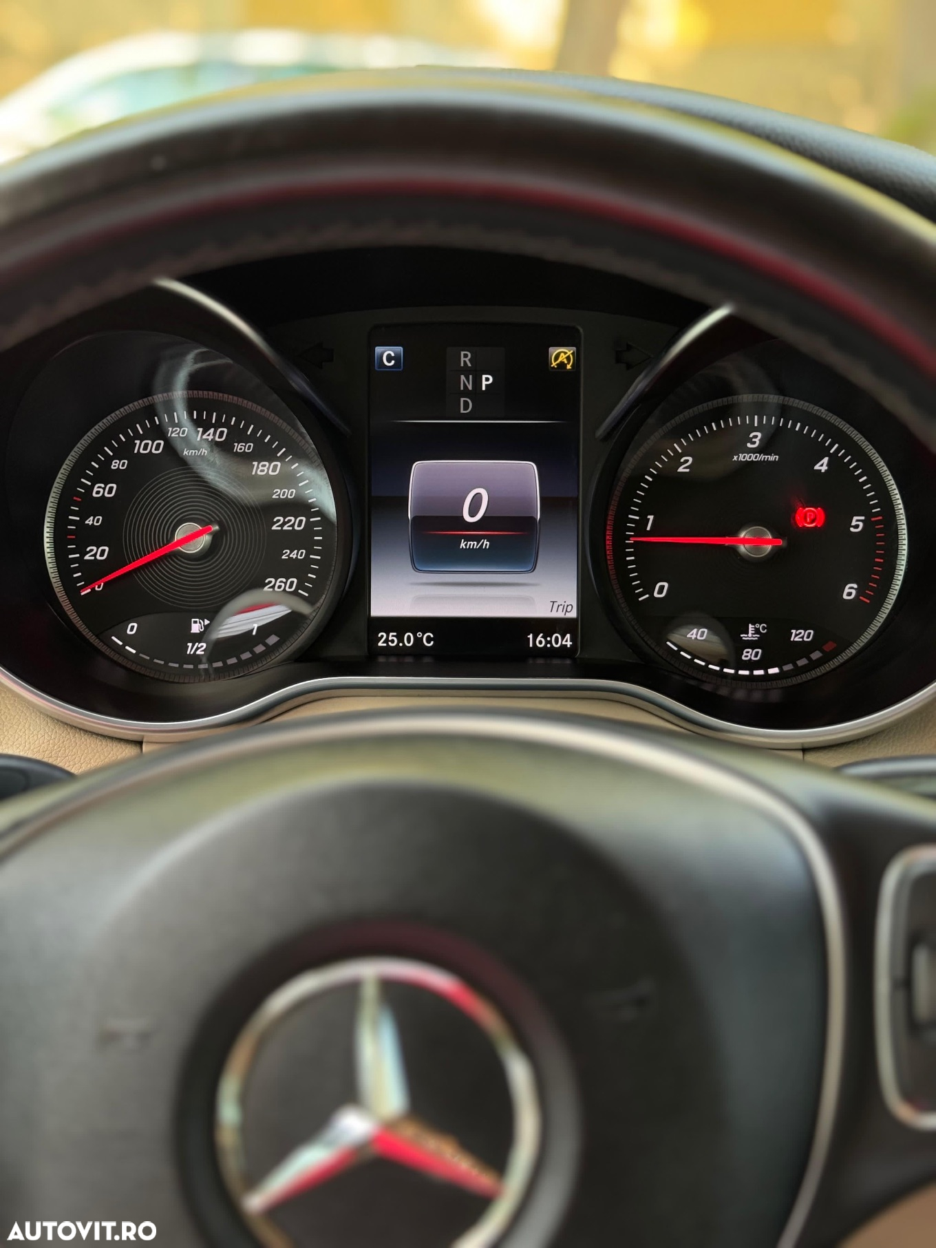Mercedes-Benz GLC 250 d 4MATIC - 9