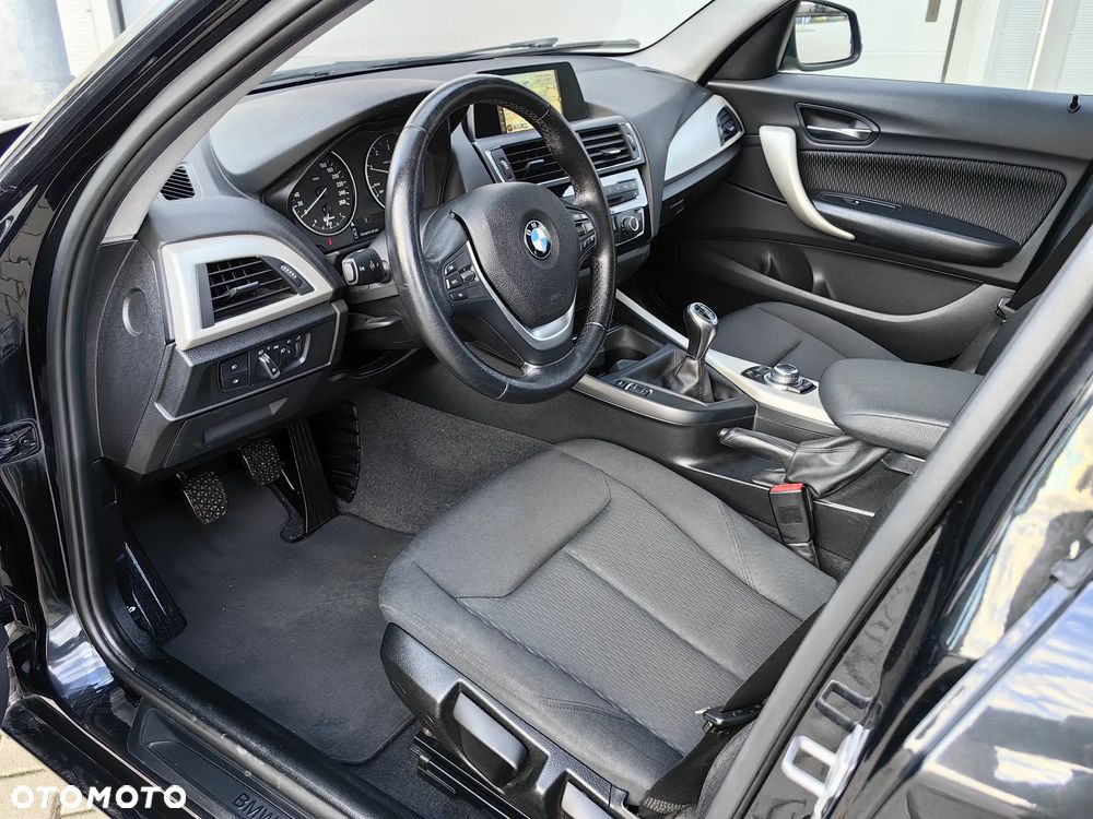 BMW Seria 1 116d EfficientDynamics Edition - 24