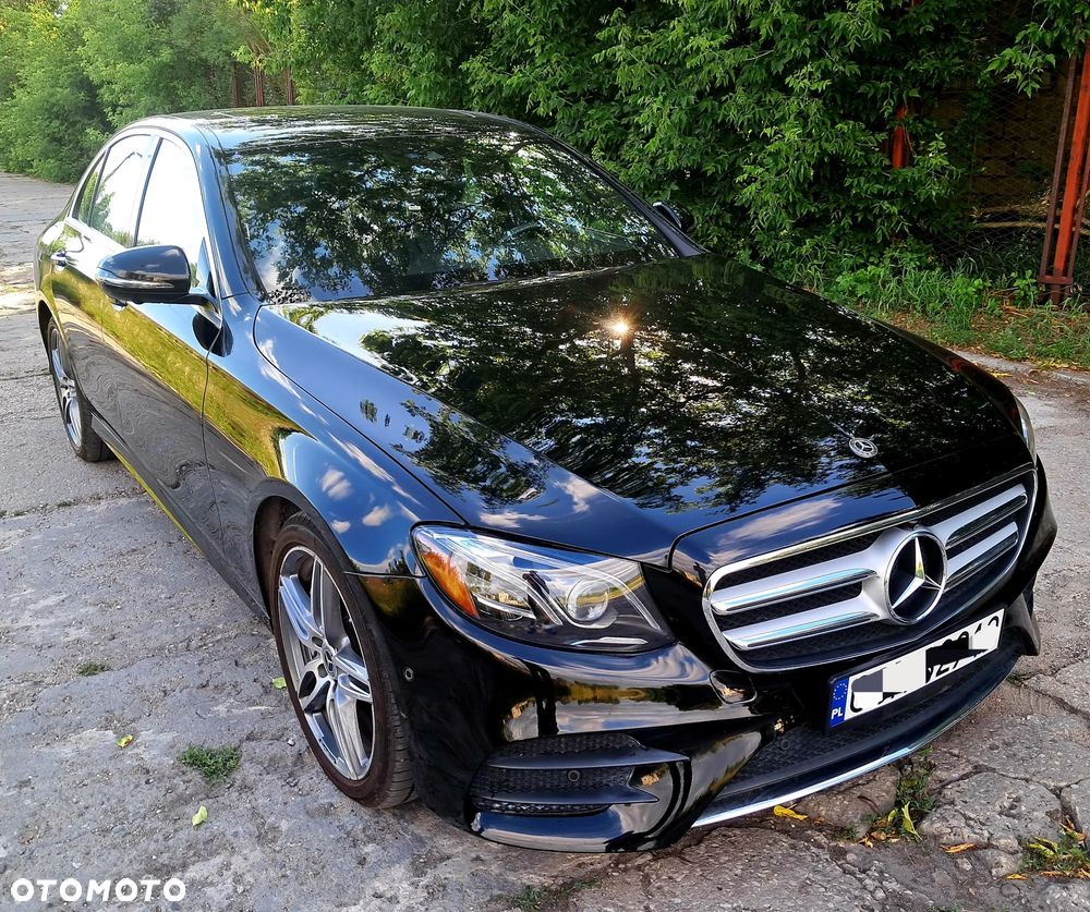 Mercedes-Benz Klasa E 300 9G-TRONIC AMG Line - 7