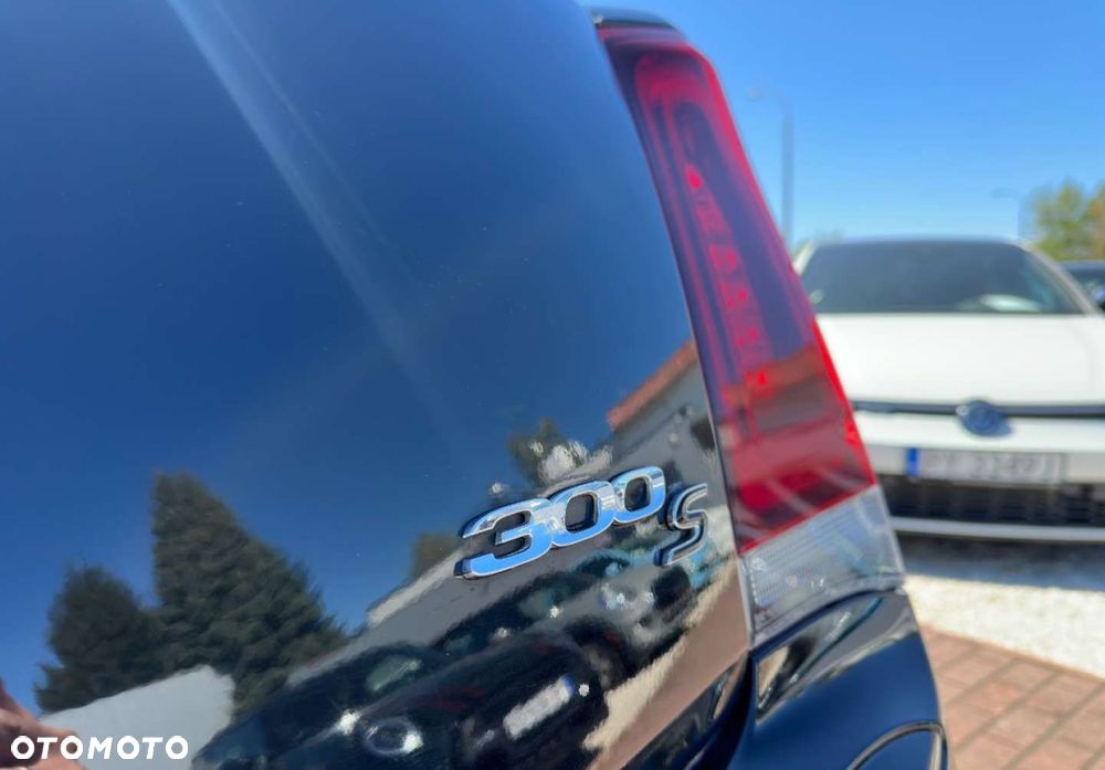 Chrysler 300s - 9