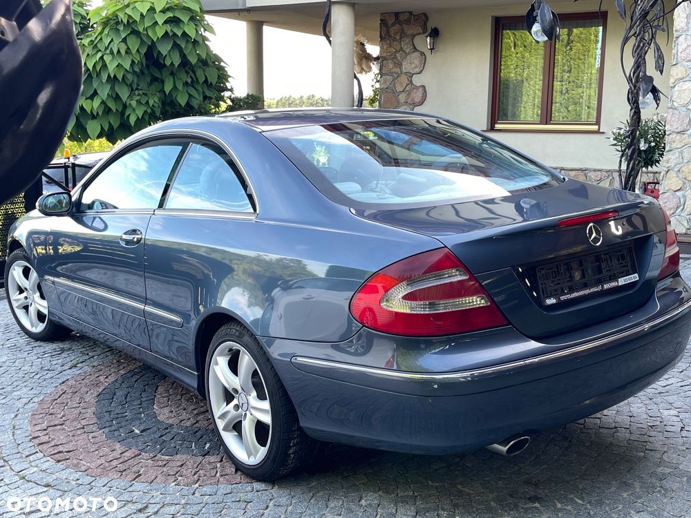 Mercedes-Benz CLK - 18