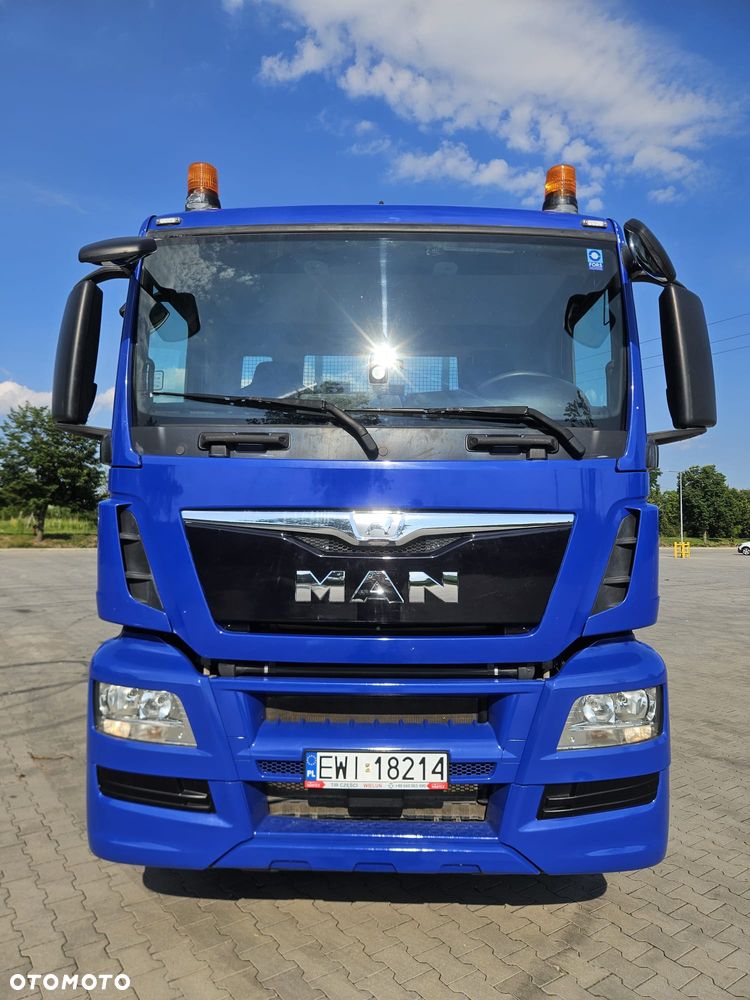 MAN TGS 26.360 6X2 E6 skrzynia + dźwig HMF1420 z pilotem - 14