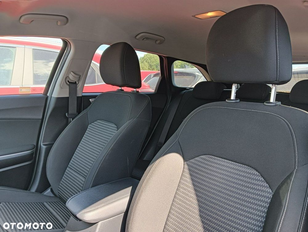 Kia Ceed - 19