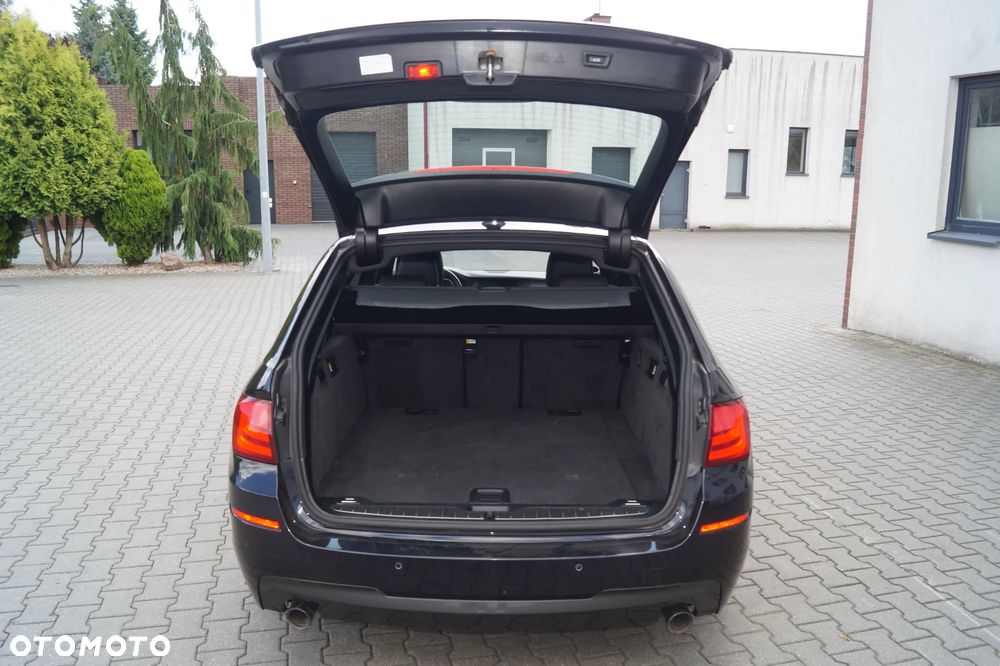BMW Seria 5 535d - 23