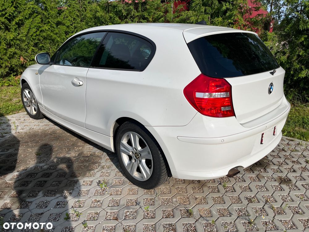 BMW Seria 1 118i - 19