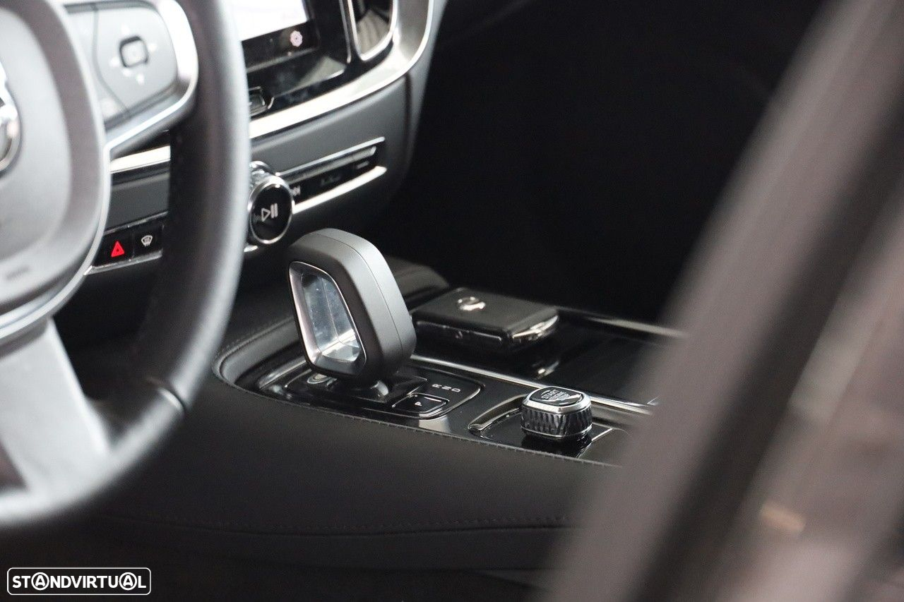 Volvo V60 2.0 T6 AWD TE Core - 8