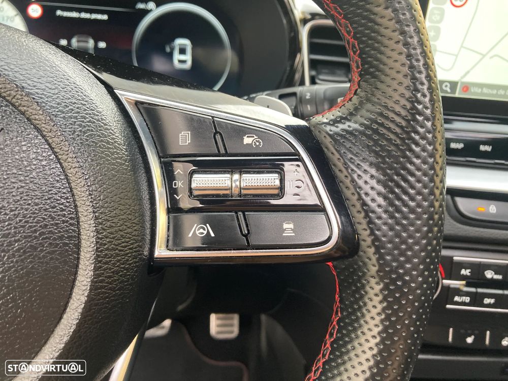 Kia ProCeed 1.6 T-GDI DCT7 OPF GT - 17