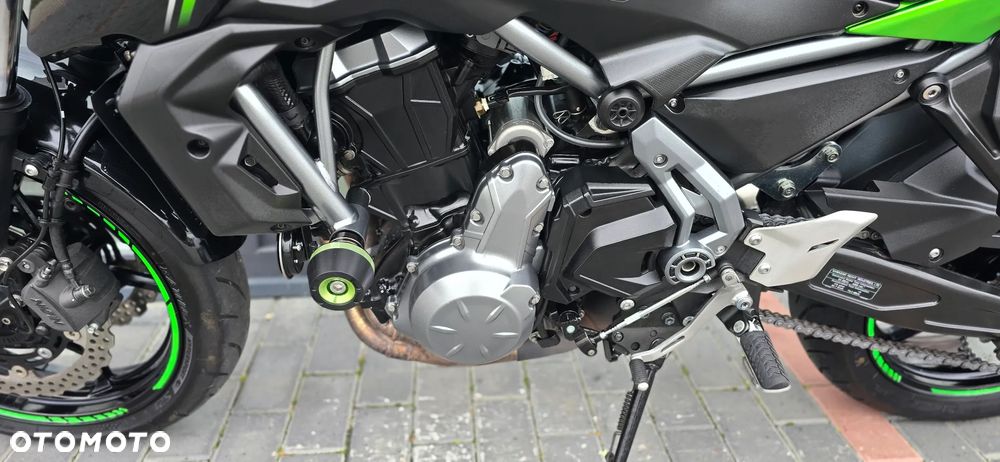 Kawasaki Z 650 - 31
