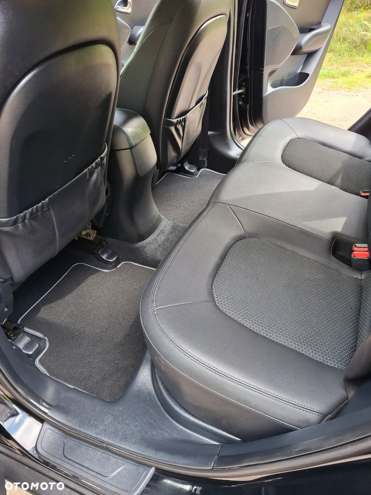 Hyundai ix35 - 17