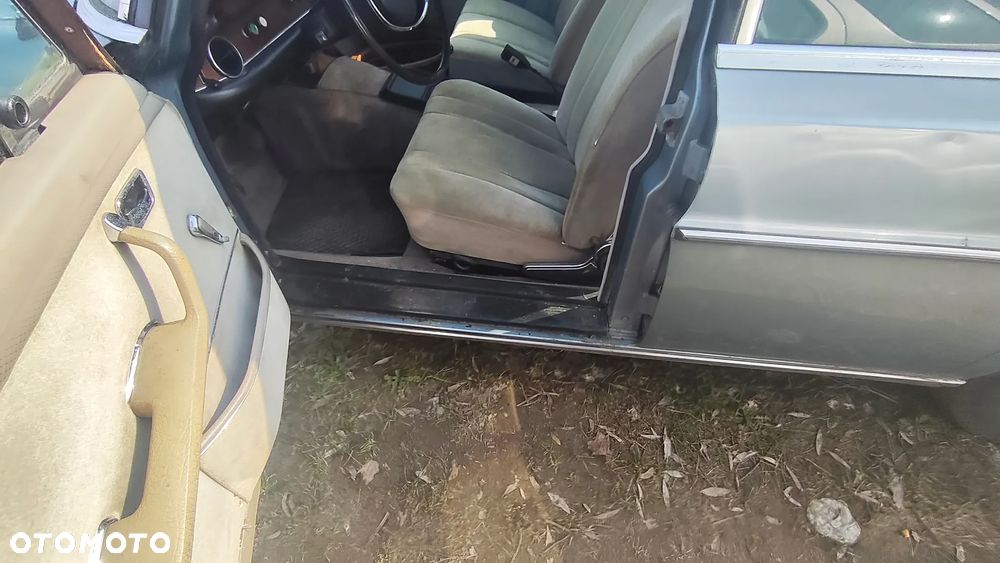 Mercedes-Benz W111 - 29