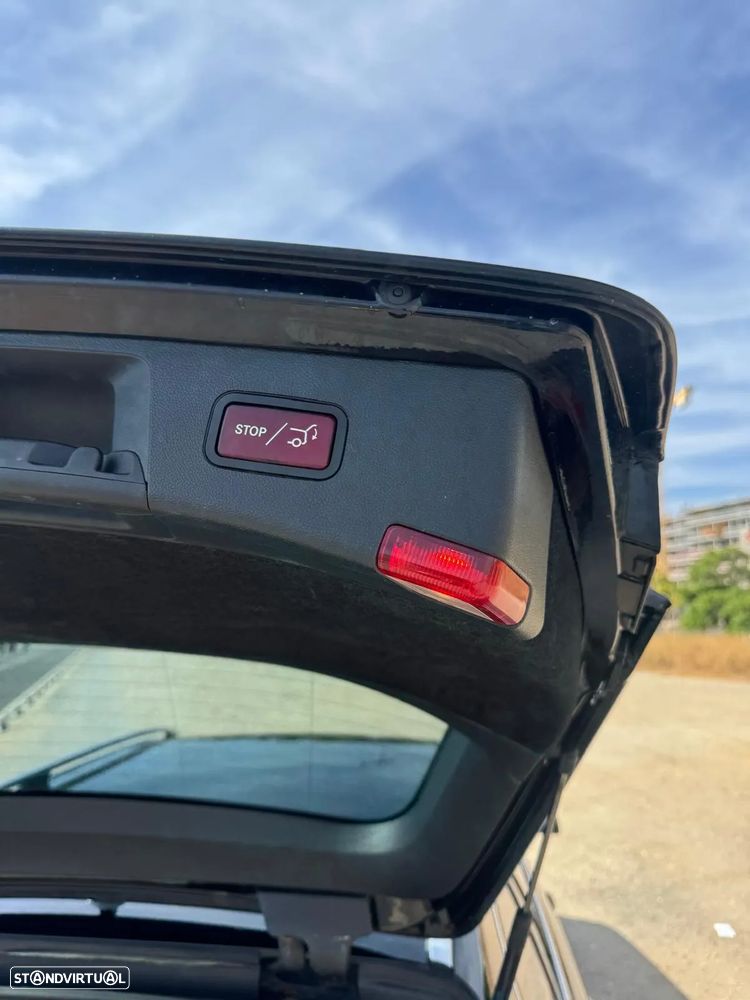 Mercedes-Benz E 300 Bluetec Hybrid Avantgarde - 50