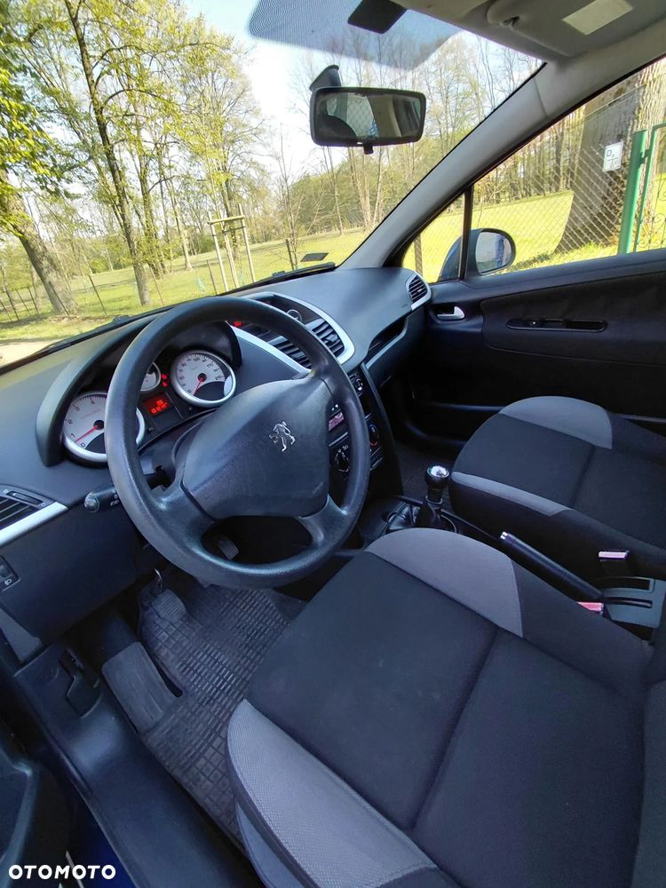 Peugeot 207 1.4 Trendy - 33