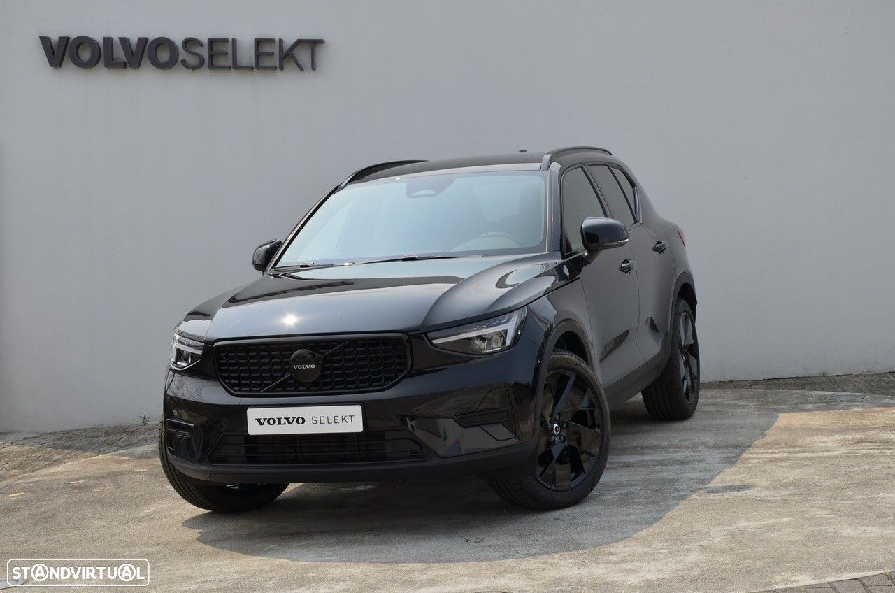 Volvo XC 40 2.0 B3 Black Edition - 1