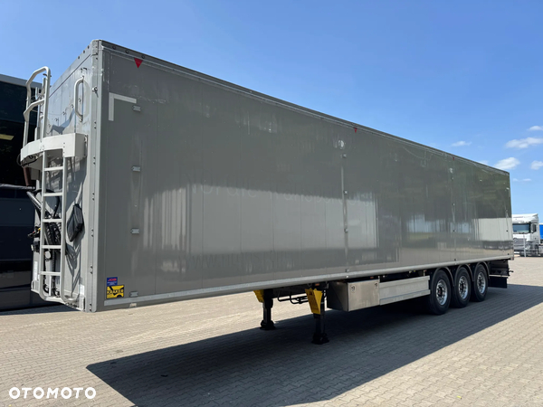 Kraker Trailers CF200 Ruchoma Podłoga, SAF, 93 m3, Waga 7300 kg