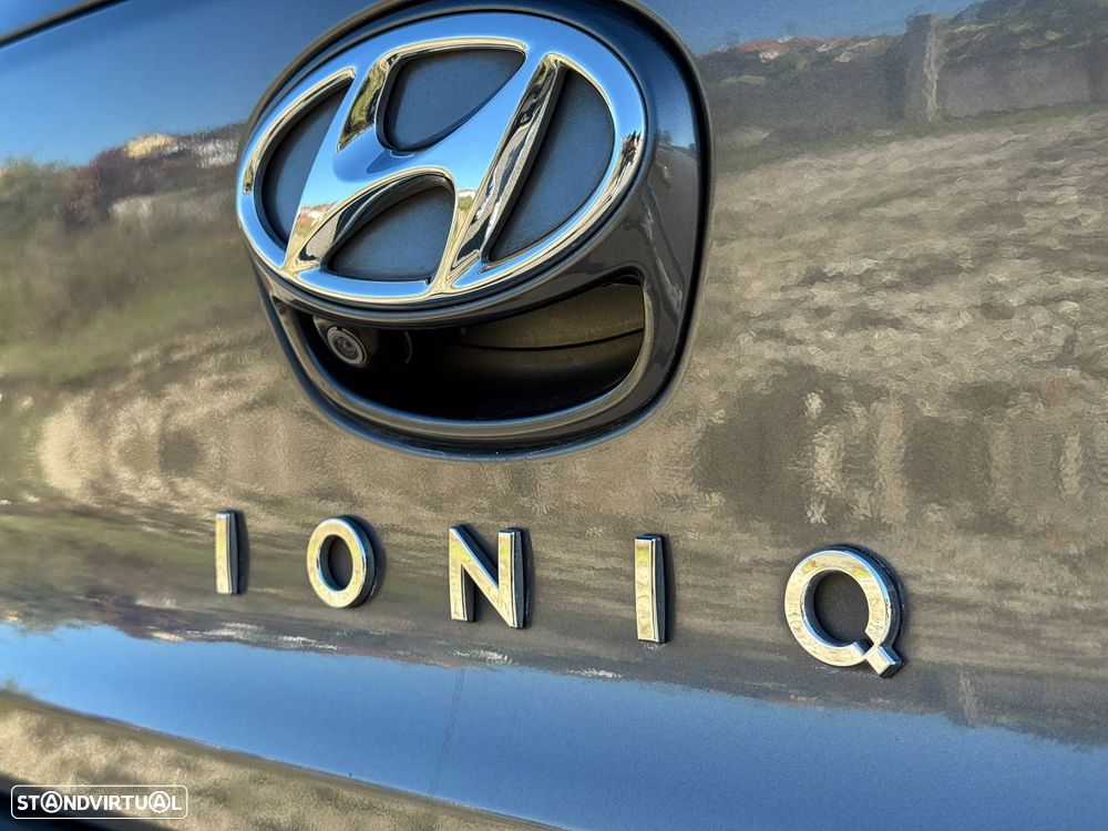 Hyundai Ioniq 1.6 GDI HEV Hybrid Tech - 23