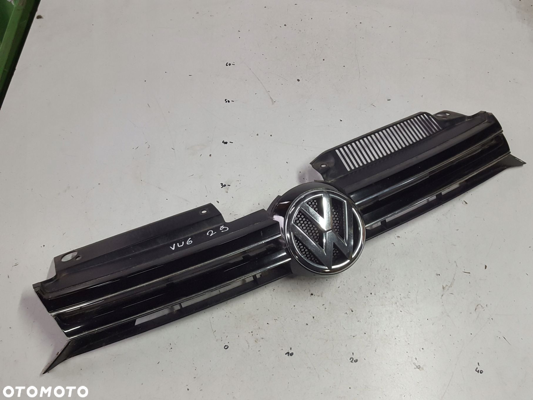 VW GOLF 6 VI 08-13r KOMBI ATRAPA GRILL 1K9853653A - 1