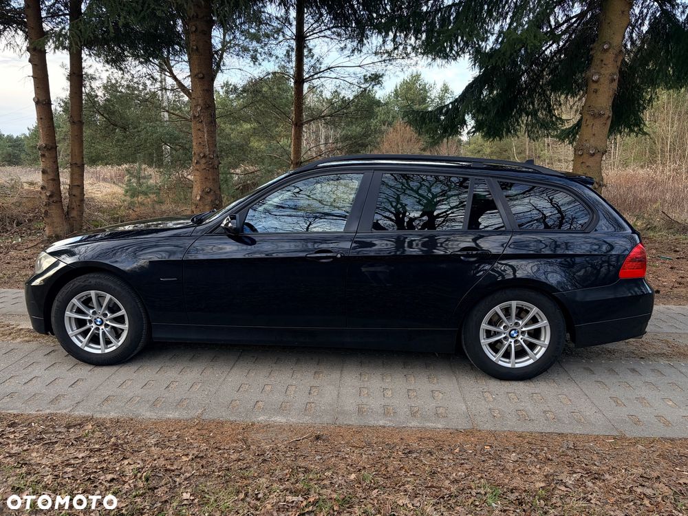 BMW Seria 3 318i Edition Lifestyle - 4