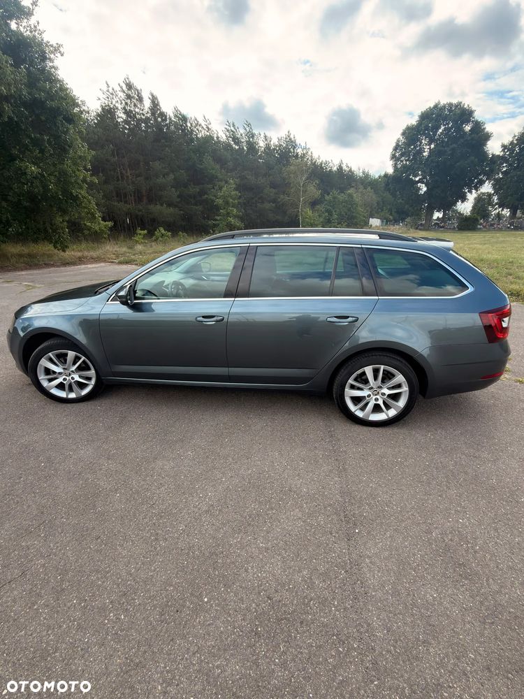Skoda Octavia 2.0 TDI 4x4 Style DSG - 7
