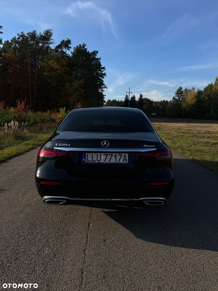 Mercedes-Benz Klasa E ver-220-d-4--matic-business-edition - 10