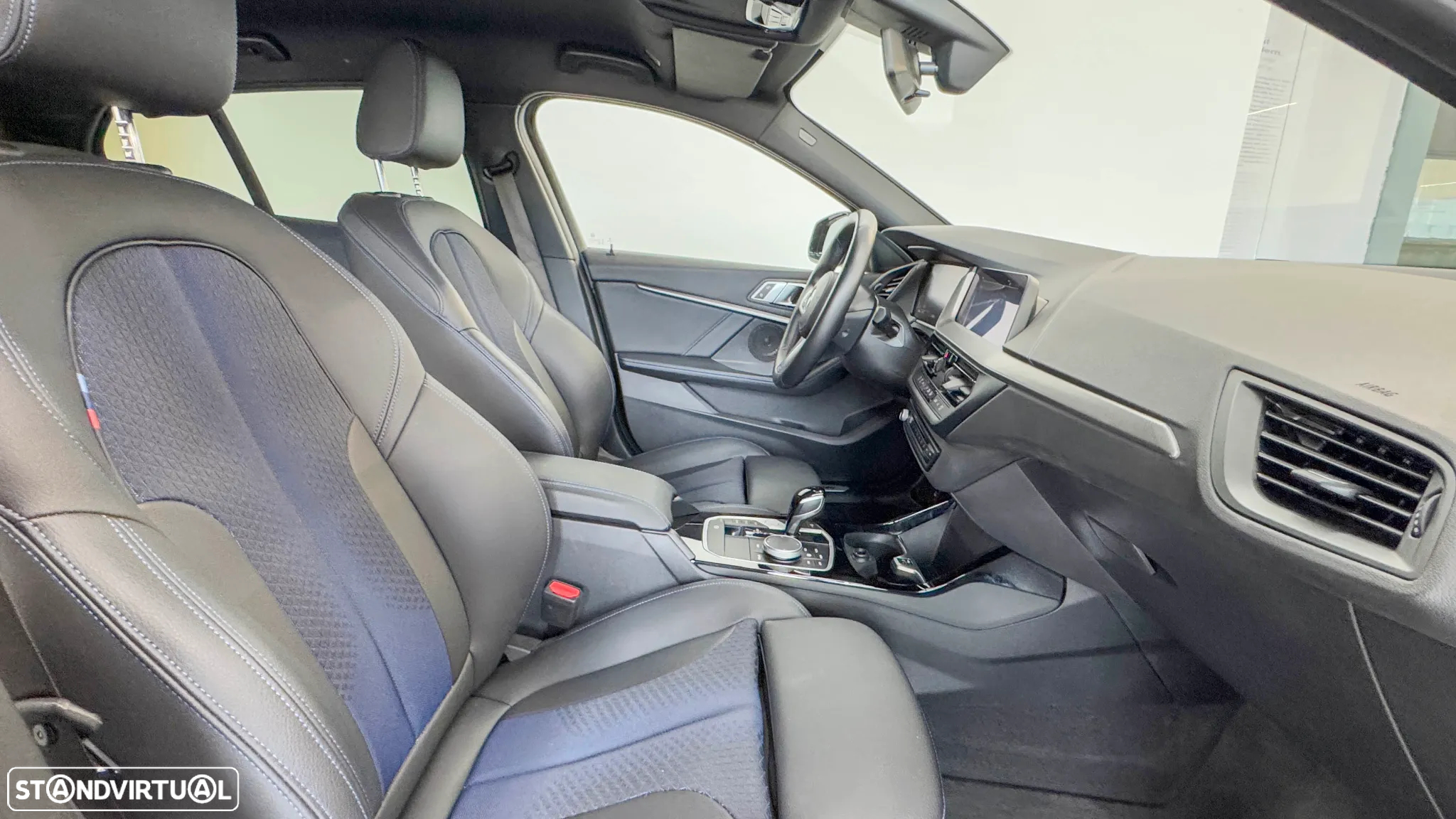 BMW 116 d Pack Desportivo M Auto - 15