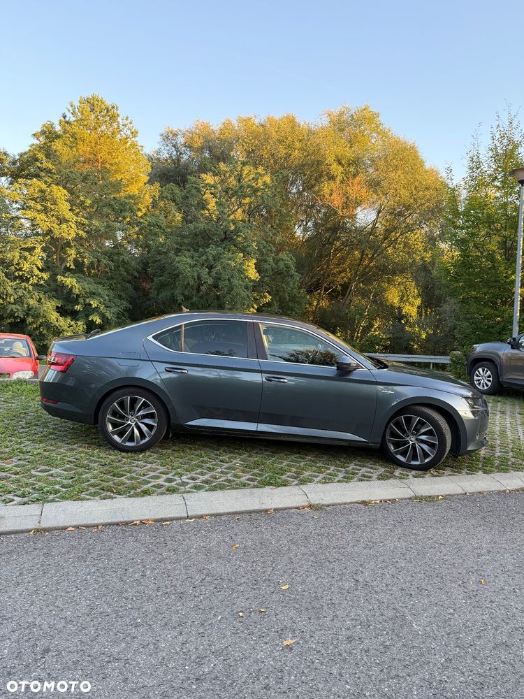 Skoda Superb 1.8 TSI L&K DSG - 4