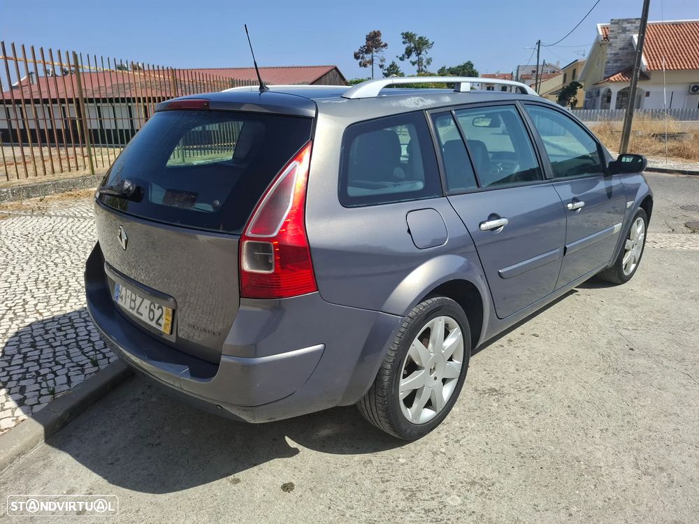 Renault Mégane Break 1.5 dCi Dynamique - 4