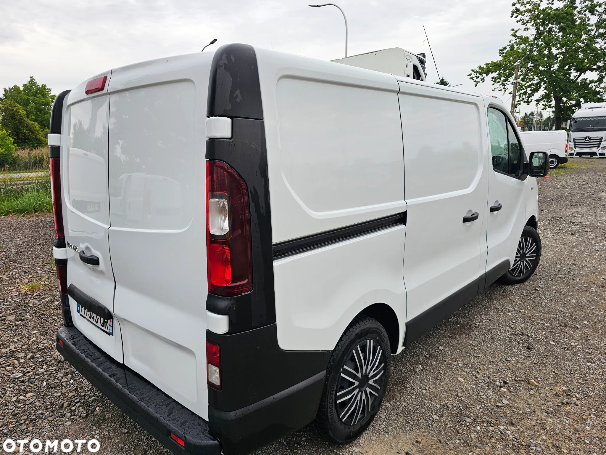 Renault TRAFIC  VIVARO CHLODNIA MROZNIA CARRIER+230V KLIMA EURO6 - 6